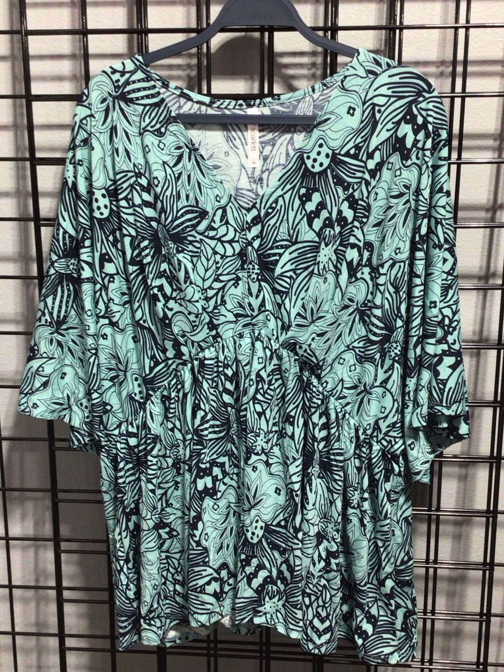 Mint Floral Print V-Neck Peplum Blouse